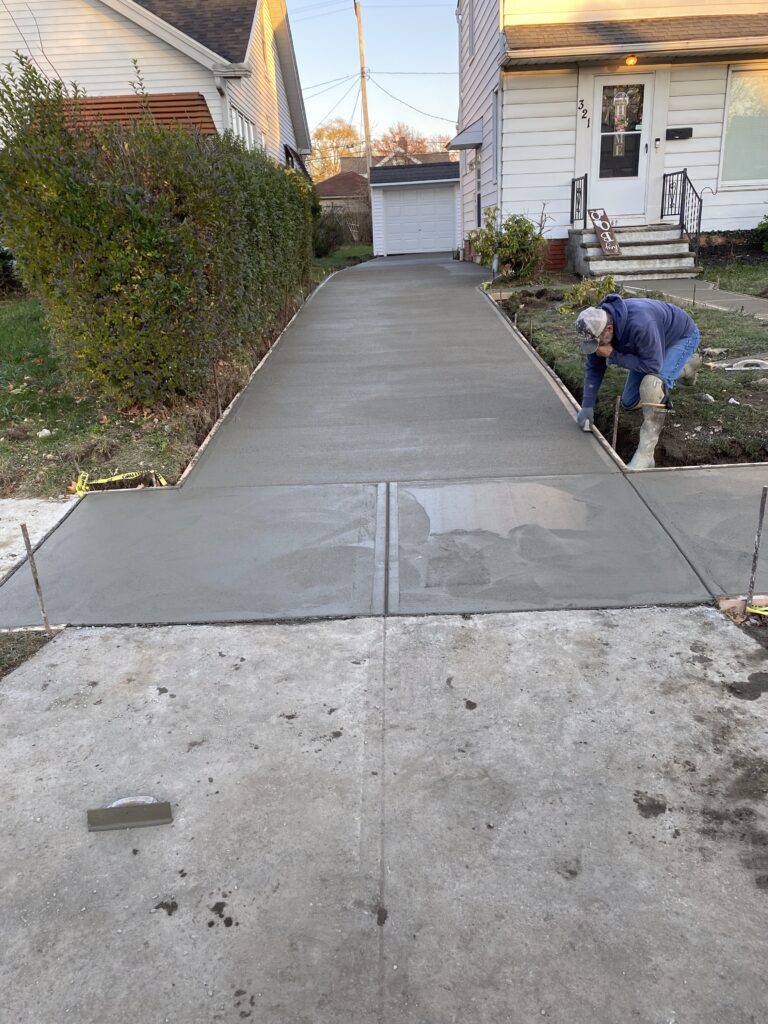 level pro concrete contractor in cleveland